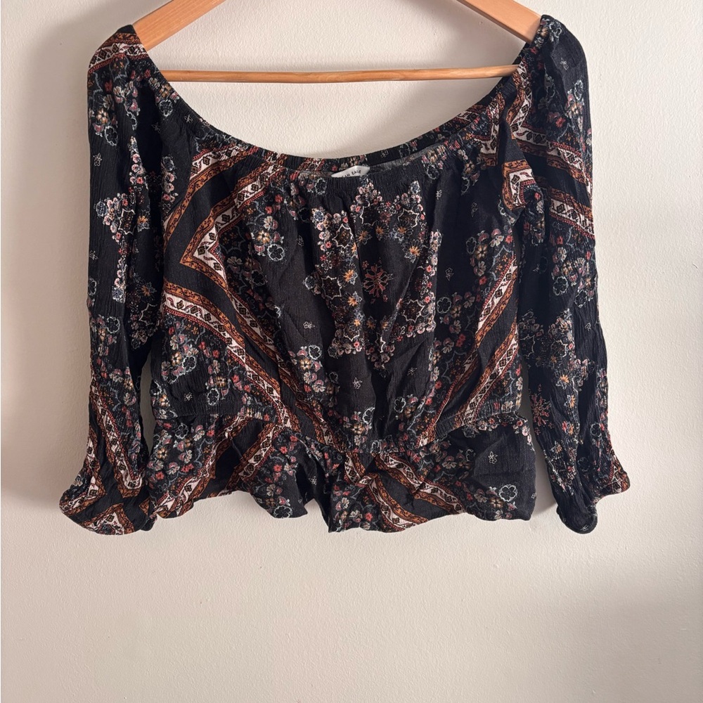 American Eagle Outfitters Black and Brown Floral Blouse